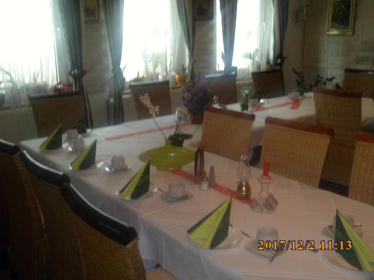 Pension Balkan Eisenhuettenstadt Ngoại thất bức ảnh